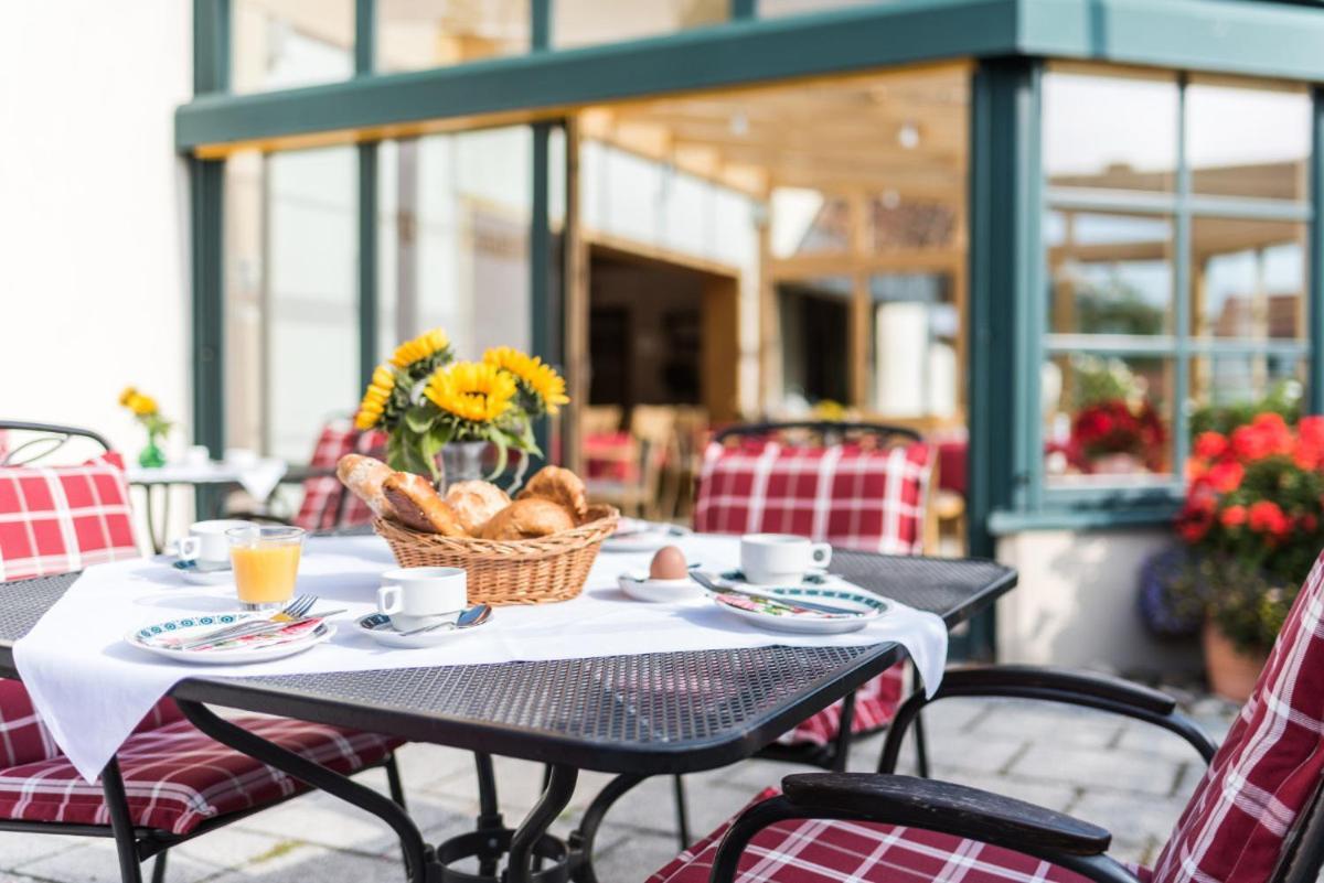 Hotel Stegner Roedelsee Ngoại thất bức ảnh
